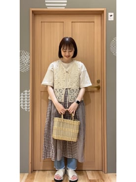 「Samansa Mos2（サマンサ モスモス）のモチーフレースベスト（ベスト）」を使った、あおいさん（レディース・162cm）の夏コーディネート