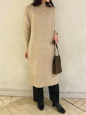 「Moname（モナーム）のアイテム（パンツ）」を使った、an さん（レディース・172cm）の冬コーディネート