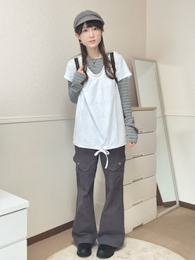 「ner.ui.binのアイテム（Tシャツ/カットソー、ホワイト系）」を使った、aoiさん（レディース・161cm）の春コーディネート