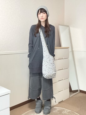 「COYSEIOのアイテム（ニットキャップ/ビーニー、グレー系）」を使った、aoiさん（レディース・161cm）の夏コーディネート