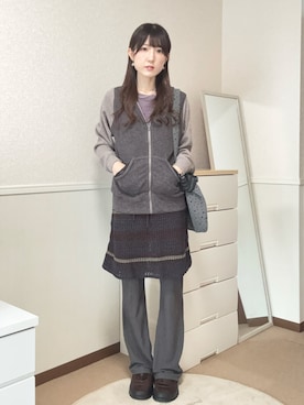 「SALT AND CHOCOLATE（ソルトアンドチョコレート）のアイテム（スニーカー、ブラウン系）」を使った、aoiさん（レディース・161cm）の春コーディネート