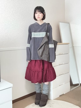 「COYSEIOのアイテム（Tシャツ/カットソー、グレー系）」を使った、aoiさん（レディース・161cm）の秋コーディネート