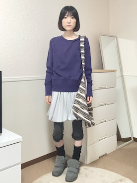 「COYSEIO 038（コイセイオ 038）のアイテム（スウェット、パープル系）」を使った、aoiさん（レディース・161cm）の秋コーディネート