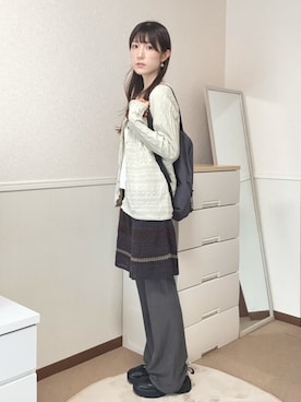 「MUSINSA STANDARD WOMAN（ムシンサスタンダードウーマン）のアイテム（その他パンツ、グレー系）」を使った、aoiさん（レディース・161cm）の春コーディネート