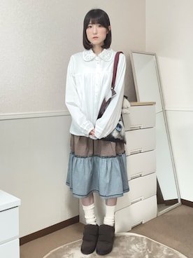 「COYSEIOのアイテム（シャツ/ブラウス、ホワイト系）」を使った、aoiさん（レディース・161cm）の秋コーディネート