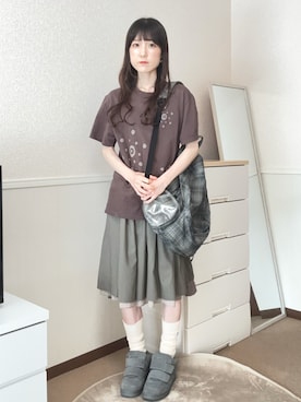 「THECOLDESTMOMENT（ザコールデストモーメント）のTCM droplet T (brown)（Tシャツ/カットソー、その他）」を使った、aoiさん（レディース・161cm）の夏コーディネート
