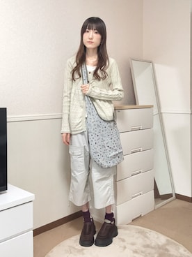 「SALT AND CHOCOLATE（ソルトアンドチョコレート）のアイテム（スニーカー、ブラウン系）」を使った、aoiさん（レディース・161cm）の春コーディネート