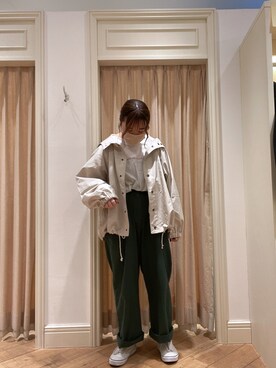 「サマンサ モスモス(Samansa Mos2)」｜「アイテム（マウンテンパーカー）」を使った、𝙁𝙪𝙠𝙖さん（レディース・157cm）の春コーディネート