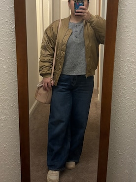 「アイテム（MA-1）」を使った、miw!さん（レディース・150cm）の冬コーディネート