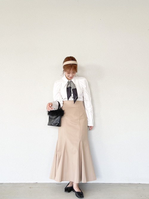 LILY BROWN（リリーブラウン）の「マトンスリープシャツ（T