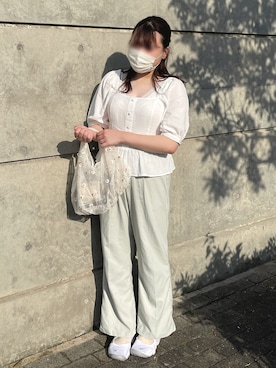 「apres jour（アプレジュール）のアイテム（スラックス）」を使った、結さん（レディース・154cm）の夏コーディネート