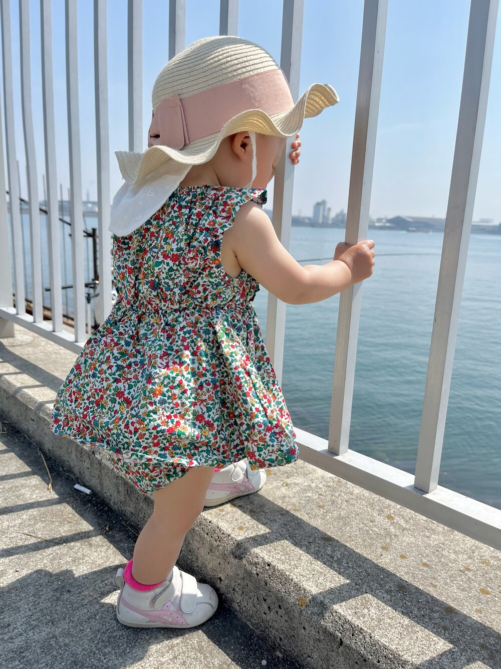 「キッズコーデ、むすめ服、むすめコーデ、おんなのこ、1歳、1歳4ヶ月、ベビー、カジュアルコーデ、キッズファッション」｜「西松屋のアイテム（トップス、グリーン系）」を使った、glicoさん（キッズ・80cm）の春コーディネートの1枚目の写真