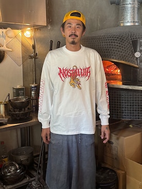 「NOSTALVIA（ノスタルヴィア）の【阪神タイガース90周年 × NOSTALVIA（ノスタルヴィア）】Raging Tigers / レイジングタイガース ロンT（Tシャツ/カットソー、ホワイト系）」を使った、NOSTALVIAさん（メンズ・180cm）の夏コーディネート