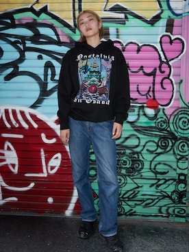 「アイテム（パーカー）」を使った、NOSTALVIAさん（レディース・171cm）の秋コーディネート