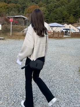 「Yves Saint Laurent（イヴサンローラン）のアイテム（バッグ）」を使った、れんさん（レディース・157cm）の冬コーディネート