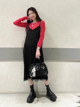 「アイテム（スマホグッズ）」を使った、えりーさん（レディース・165cm）の秋コーディネート