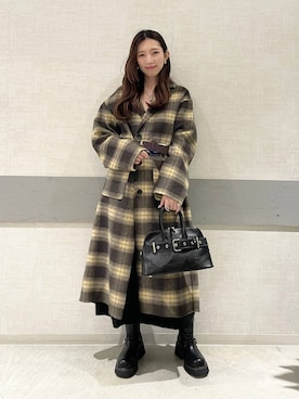 「アイテム（チェスターコート）」を使った、えりーさん（レディース・165cm・20代）の秋コーディネート