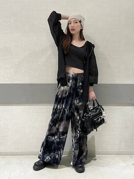 「アイテム（スマホグッズ）」を使った、えりーさん（レディース・165cm・20代）の秋コーディネート