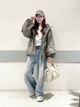 「JEANASIS（ジーナシス）のアイテム（パンツ）」を使った、えりーさん（レディース・165cm）の冬コーディネート