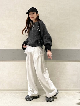 「アイテム（スウェットパンツ）」を使った、えりーさん（レディース・165cm・30代）の冬コーディネート