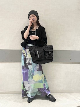 「JEANASIS（ジーナシス）のマルチWAYダンボールバルーンZIPプルオーバー/599658（スウェット、ブラック系）」を使った、えりーさん（レディース・160cm）の春コーディネート