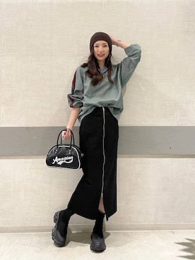 「アイテム（ニットキャップ/ビーニー）」を使った、えりーさん（レディース・165cm・20代）の秋コーディネート