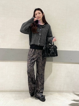 「アイテム（ボストンバッグ）」を使った、えりーさん（レディース・165cm・20代）の冬コーディネート