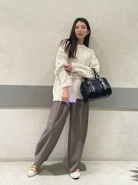 「アイテム（ボストンバッグ）」を使った、えりーさん（レディース・165cm・30代）の秋コーディネート