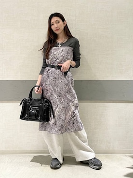 「JEANASIS（ジーナシス）のソフトラメリブUネックLS TEE/240318（Tシャツ/カットソー）」を使った、えりーさん（レディース・165cm）の冬コーディネート