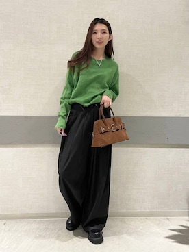 「アイテム（ボストンバッグ）」を使った、えりーさん（レディース・165cm・30代）の秋コーディネート