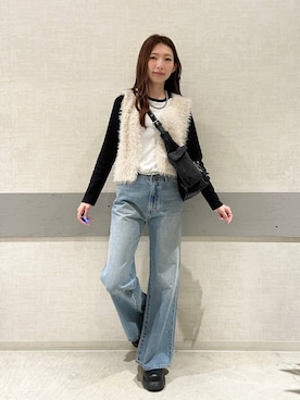 「アイテム（サンダル）」を使った、えりーさん（レディース・165cm・30代）の秋コーディネート