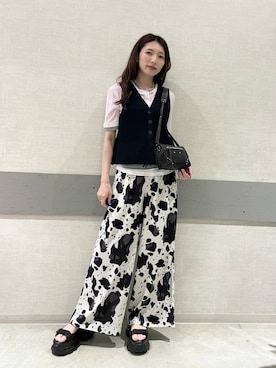 えりーさんのコーディネート