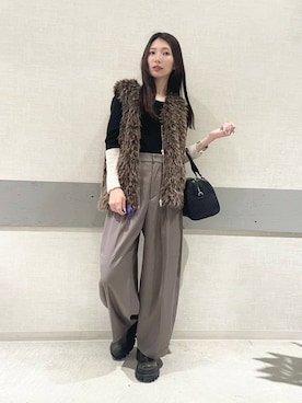 「アイテム（ボストンバッグ）」を使った、えりーさん（レディース・165cm・30代）の秋コーディネート