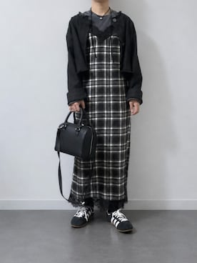 「CRAFT STANDARD BOUTIQUE（クラフトスタンダードブティック）のデニム2WAYブルゾン（デニムジャケット、ブラック系）」を使った、マルシオさん（レディース・151cm）の秋コーディネート
