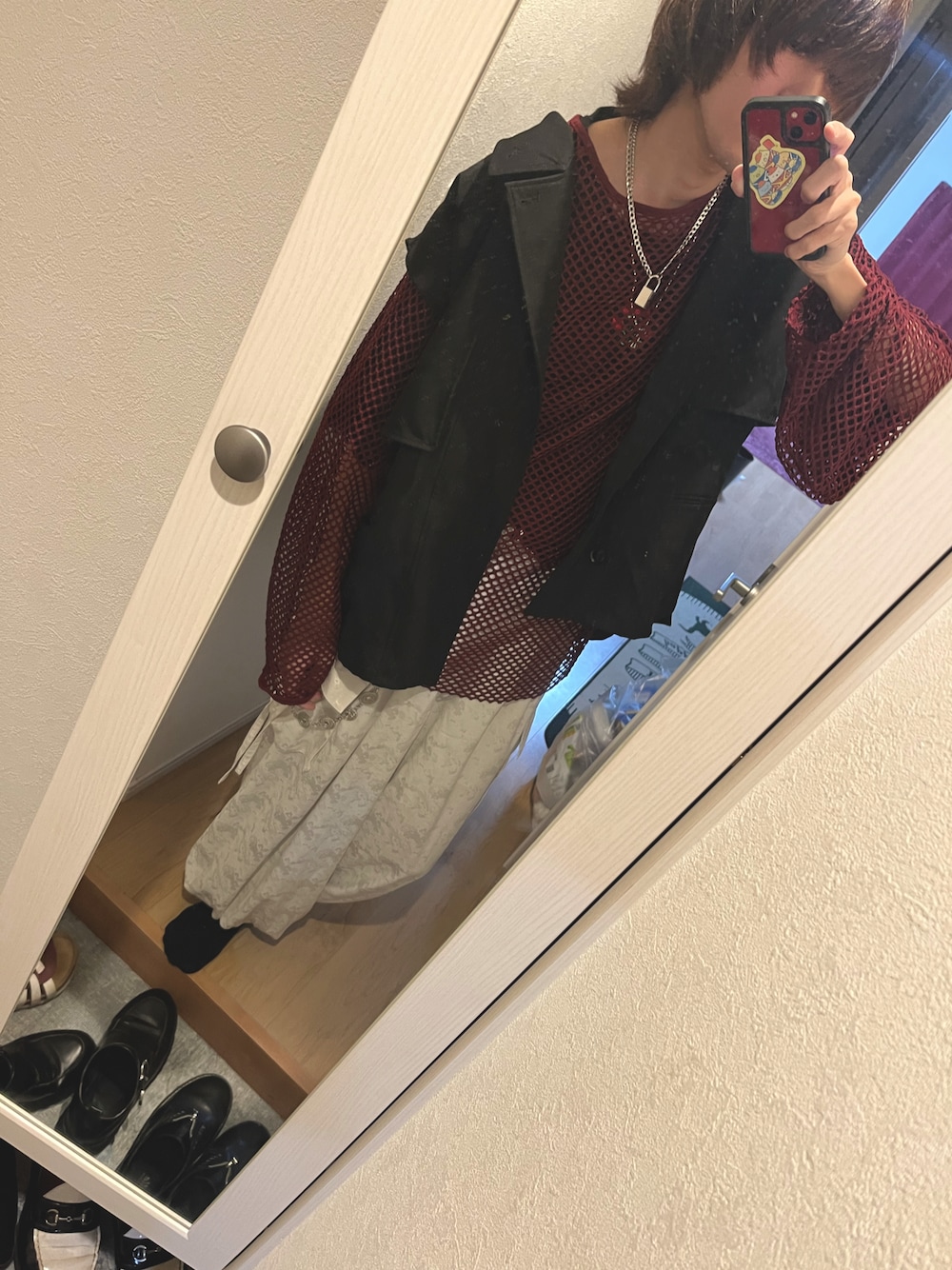 「Ellno Loset、adrer、ADRER、ellnoloset、メンズコーデ、メンズファッション、おしゃれさんと繋がりたい、秋服準備はじめました」｜「ADRERの【ADRER】バラシシュウビッグTシャツ（Tシャツ/カットソー、ブラック系）」を使った、たかさん（メンズ・181cm）の秋コーディネートの1枚目の写真