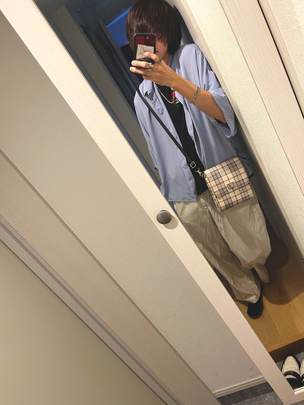 「adrer、ADRER、ADRERしか勝たん、adrerコーデ、ADRERコーデ、HARE、HAREコーデ、お洒落さんとつながりたい、夏コーデ」｜「HAREのドルマンBIGシャツSS(HARE)（シャツ/ブラウス、ブルー系）」を使った、たかさん（メンズ・181cm）の夏コーディネートの1枚目の写真