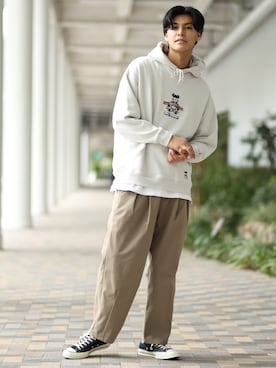 「JUNRED（ジュンレッド）のアイテム（チノパンツ）」を使った、takumaさん（メンズ・185cm）の秋コーディネート