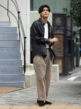 「JUNRED（ジュンレッド）のアイテム（チノパンツ）」を使った、takumaさん（メンズ・185cm）の秋コーディネート