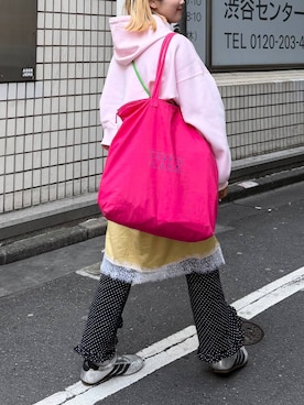 「LOWRYS FARM（ローリーズファーム）のＺＩＰショートフーディ　588894（パーカー、ピンク系）」を使った、kureha さん（レディース・158cm）の春コーディネート