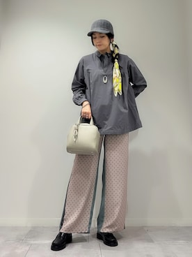 「collex（コレックス）のチャーム付き 2WAYキューブボストン（ボストンバッグ）」を使った、hanさん（レディース・162cm）の秋コーディネート