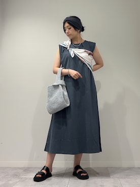 「アイテム（ストール/ショール）」を使った、hanさん（レディース・162cm）の夏コーディネート