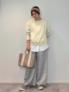 「アイテム（バングル/リストバンド）」を使った、hanさん（レディース・162cm）の秋コーディネート