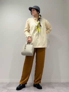 「アイテム（ブレスレット）」を使った、hanさん（レディース・162cm）の秋コーディネート