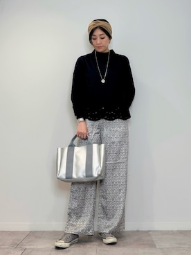 「アイテム（バングル/リストバンド）」を使った、hanさん（レディース・162cm）の秋コーディネート