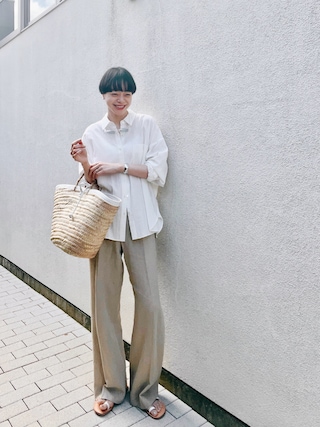 「Lilas（リラ）の【SAMH by LILAS】20mmワイドバングル SV（ブレスレット）」を使った、Kanocoさん（レディース・170cm）の夏コーディネート