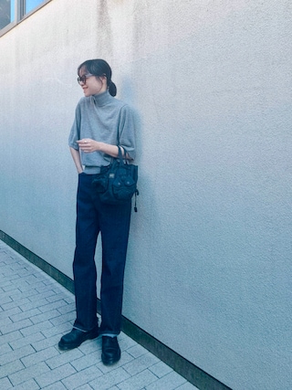 「LOEFF(ロエフ)の<LOEFF>16ゲージ ショートスリーブ タートル ニット(ニット/セーター)」を使った、Kanocoさん(レディース・170cm)の秋コーディネート