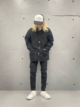 「メッシュキャップ」｜「アイテム（カバーオール）」を使った、佐藤友則さん（メンズ・165cm）の春コーディネート