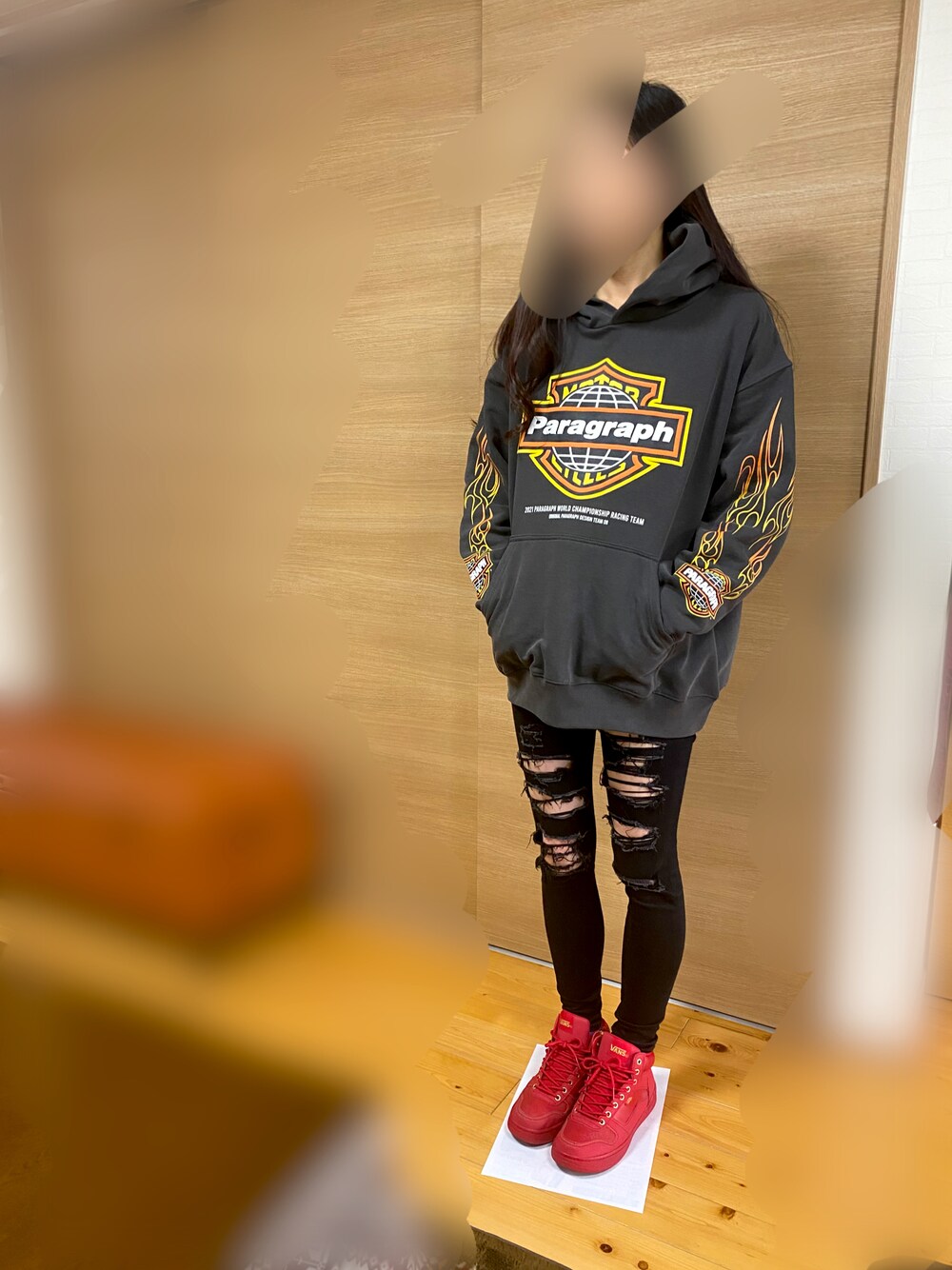 「カジュアルコーデ」｜「American Eagleのアイテム（デニムパンツ、ブラック系）」を使った、as2k328さん（レディース・173cm）の冬コーディネートの1枚目の写真