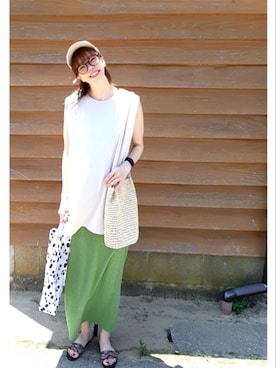 「カラー×コーデ」｜「アイテム（アナログ腕時計）」を使った、あんさん（レディース・160cm）の夏コーディネート