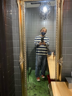 「quadro（クオドロ）のアイテム（トップス）」を使った、平野誠さん（メンズ・174cm）の秋コーディネート